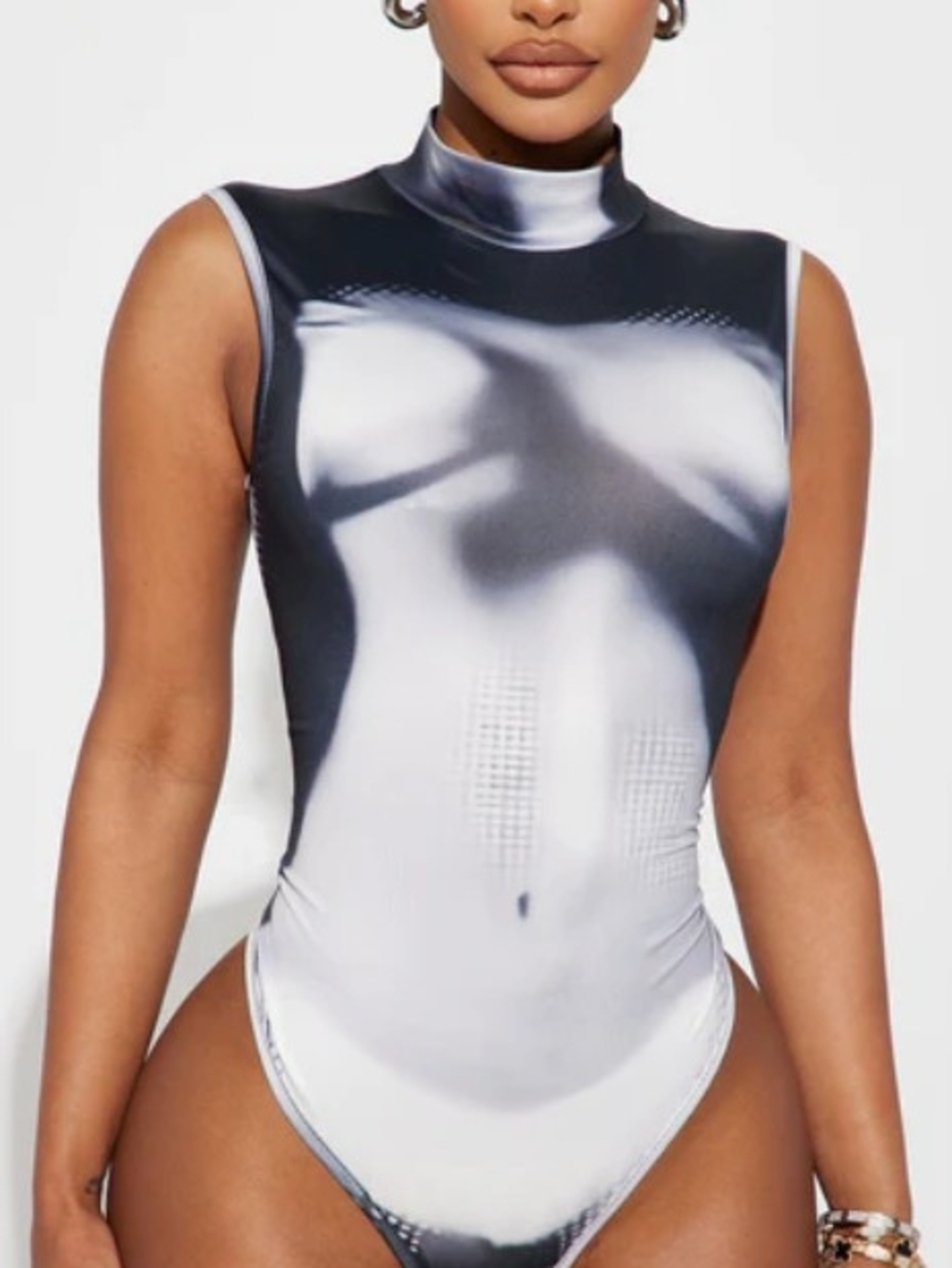 Fashion Nova Wonderland Bodysuit Size Small